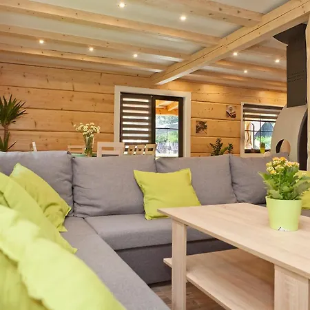 Agrodomki Z Bali * Konradow (Lower Silesia)