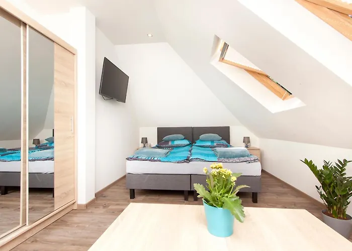 Agrodomki Z Bali 木屋 Konradow (Lower Silesia)