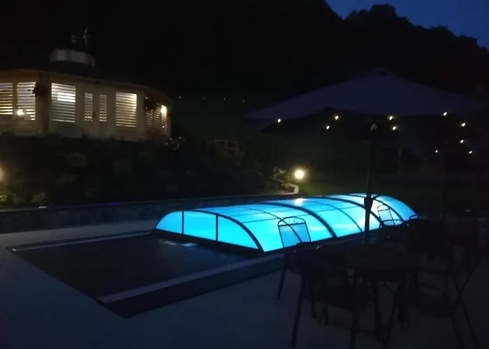 Agrodomki Z Bali 木屋 Konradow (Lower Silesia)