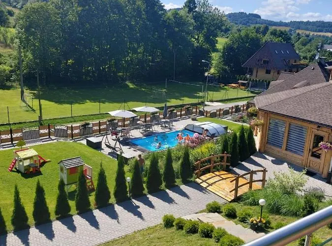 Agrodomki Z Bali 木屋 Konradow (Lower Silesia)